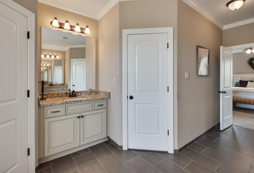 12877 SHANE HOLLOW DR, Arlington, Tennessee 38002, 5 Bedrooms Bedrooms, 9 Rooms Rooms,3 BathroomsBathrooms,Residential,For Sale,SHANE HOLLOW,10219986