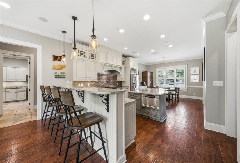 8995 TELLURIDE CV, Germantown, Tennessee 38138, 6 Bedrooms Bedrooms, 13 Rooms Rooms,4.1 BathroomsBathrooms,Residential,For Sale,TELLURIDE,10219991