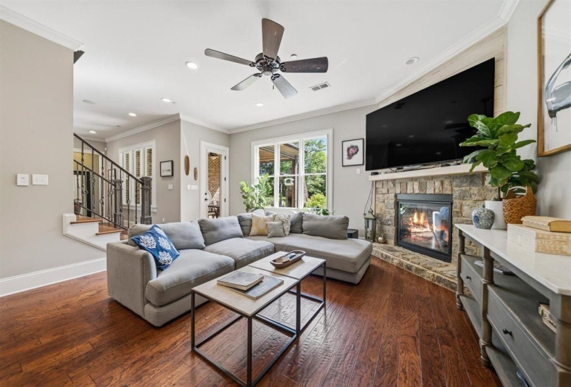 8995 TELLURIDE CV, Germantown, Tennessee 38138, 6 Bedrooms Bedrooms, 13 Rooms Rooms,4.1 BathroomsBathrooms,Residential,For Sale,TELLURIDE,10219991