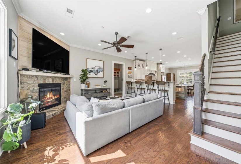 8995 TELLURIDE CV, Germantown, Tennessee 38138, 6 Bedrooms Bedrooms, 13 Rooms Rooms,4.1 BathroomsBathrooms,Residential,For Sale,TELLURIDE,10219991