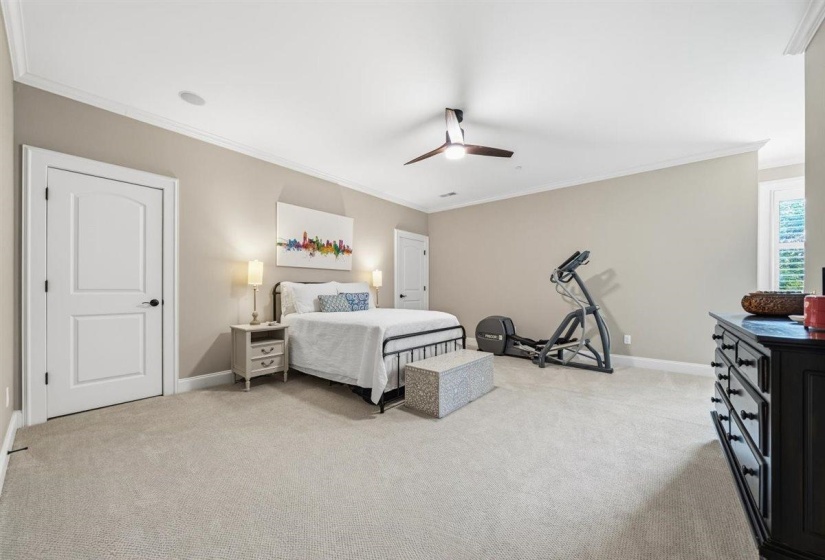 8995 TELLURIDE CV, Germantown, Tennessee 38138, 6 Bedrooms Bedrooms, 13 Rooms Rooms,4.1 BathroomsBathrooms,Residential,For Sale,TELLURIDE,10219991