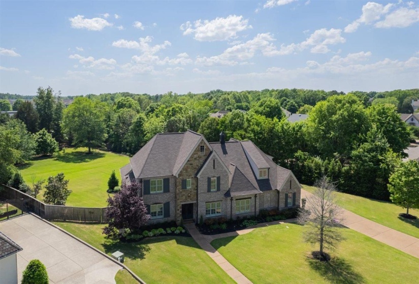 8995 TELLURIDE CV, Germantown, Tennessee 38138, 6 Bedrooms Bedrooms, 13 Rooms Rooms,4.1 BathroomsBathrooms,Residential,For Sale,TELLURIDE,10219991