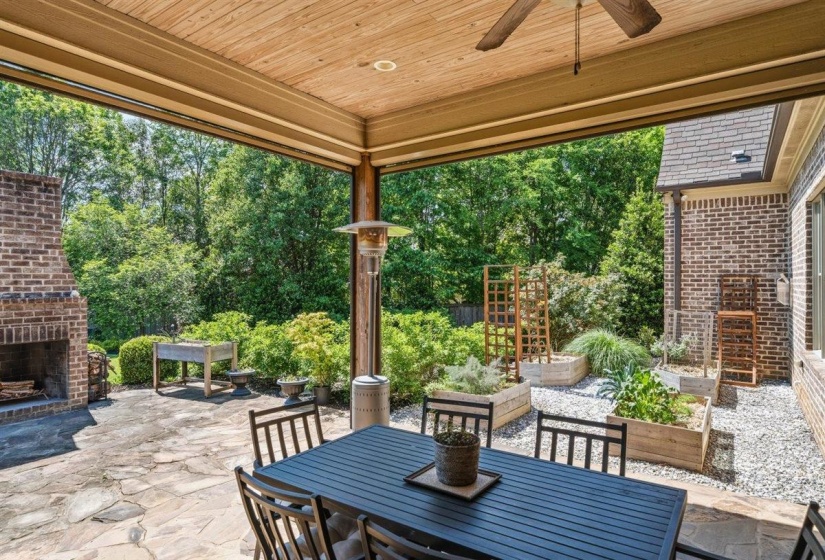 8995 TELLURIDE CV, Germantown, Tennessee 38138, 6 Bedrooms Bedrooms, 13 Rooms Rooms,4.1 BathroomsBathrooms,Residential,For Sale,TELLURIDE,10219991