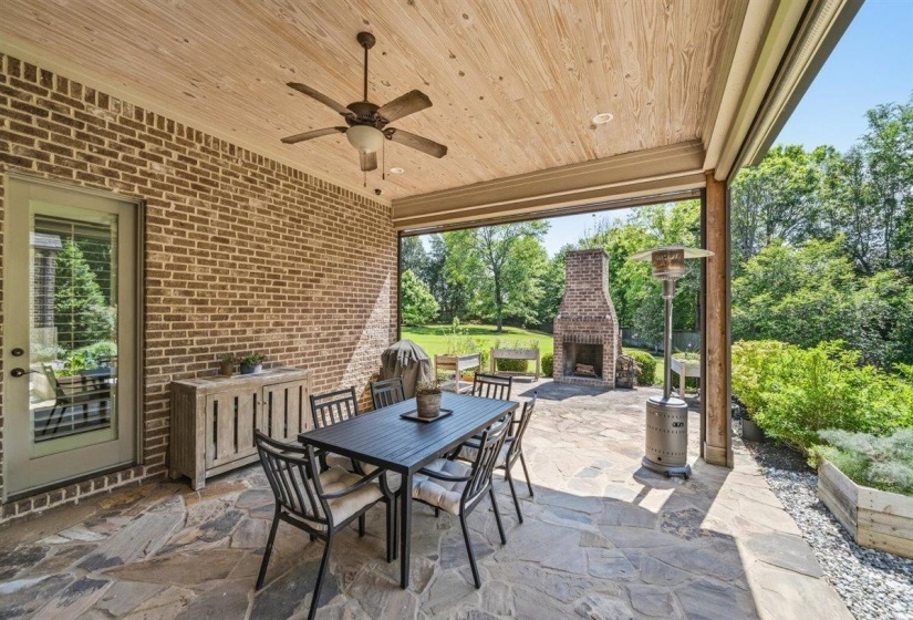 8995 TELLURIDE CV, Germantown, Tennessee 38138, 6 Bedrooms Bedrooms, 13 Rooms Rooms,4.1 BathroomsBathrooms,Residential,For Sale,TELLURIDE,10219991