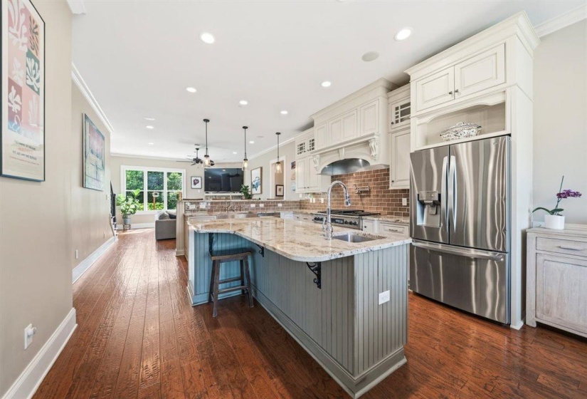 8995 TELLURIDE CV, Germantown, Tennessee 38138, 6 Bedrooms Bedrooms, 13 Rooms Rooms,4.1 BathroomsBathrooms,Residential,For Sale,TELLURIDE,10219991