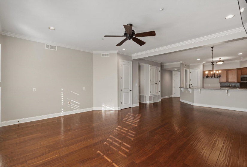 65 PONTOTOC AVE, Memphis, Tennessee 38103, 2 Bedrooms Bedrooms, 5 Rooms Rooms,2.1 BathroomsBathrooms,Residential,For Sale,PONTOTOC,10219995