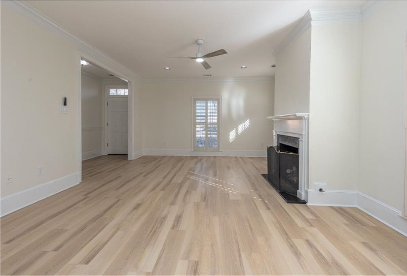 4745 AYNSLEY DR, Memphis, Tennessee 38117, 3 Bedrooms Bedrooms, 6 Rooms Rooms,3.1 BathroomsBathrooms,Residential,For Sale,AYNSLEY,10219998