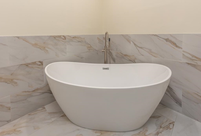 4745 AYNSLEY DR, Memphis, Tennessee 38117, 3 Bedrooms Bedrooms, 6 Rooms Rooms,3.1 BathroomsBathrooms,Residential,For Sale,AYNSLEY,10219998