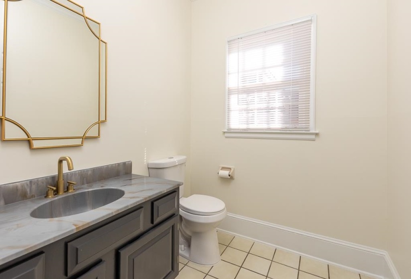 4745 AYNSLEY DR, Memphis, Tennessee 38117, 3 Bedrooms Bedrooms, 6 Rooms Rooms,3.1 BathroomsBathrooms,Residential,For Sale,AYNSLEY,10219998