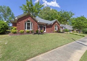 766 VIVIAN LEIGH CV, Collierville, Tennessee 38017, 3 Bedrooms Bedrooms, 7 Rooms Rooms,2 BathroomsBathrooms,Residential,For Sale,VIVIAN LEIGH,10220000