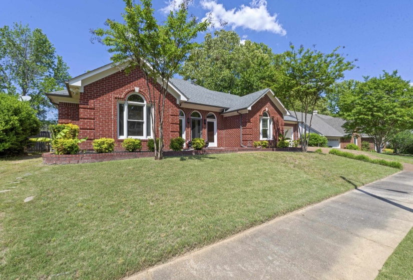 766 VIVIAN LEIGH CV, Collierville, Tennessee 38017, 3 Bedrooms Bedrooms, 7 Rooms Rooms,2 BathroomsBathrooms,Residential,For Sale,VIVIAN LEIGH,10220000