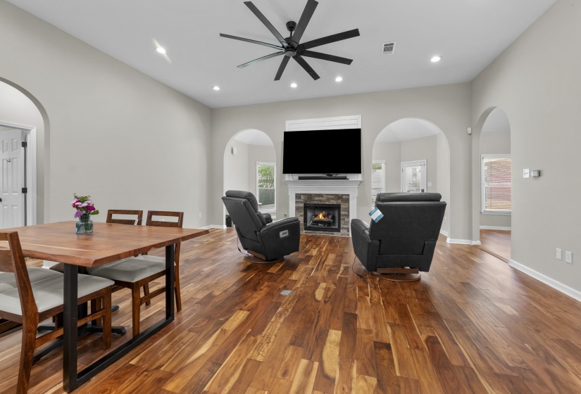 766 VIVIAN LEIGH CV, Collierville, Tennessee 38017, 3 Bedrooms Bedrooms, 7 Rooms Rooms,2 BathroomsBathrooms,Residential,For Sale,VIVIAN LEIGH,10220000