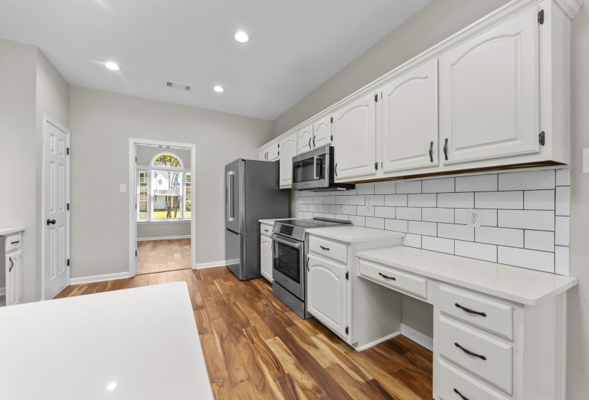 766 VIVIAN LEIGH CV, Collierville, Tennessee 38017, 3 Bedrooms Bedrooms, 7 Rooms Rooms,2 BathroomsBathrooms,Residential,For Sale,VIVIAN LEIGH,10220000