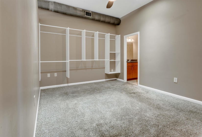 437 MONROE AVE, Memphis, Tennessee 38103, 1 Bedroom Bedrooms, 3 Rooms Rooms,1 BathroomBathrooms,Residential,For Sale,MONROE,10220001