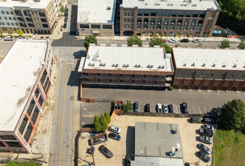 437 MONROE AVE, Memphis, Tennessee 38103, 1 Bedroom Bedrooms, 3 Rooms Rooms,1 BathroomBathrooms,Residential,For Sale,MONROE,10220001