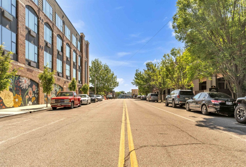 437 MONROE AVE, Memphis, Tennessee 38103, 1 Bedroom Bedrooms, 3 Rooms Rooms,1 BathroomBathrooms,Residential,For Sale,MONROE,10220001