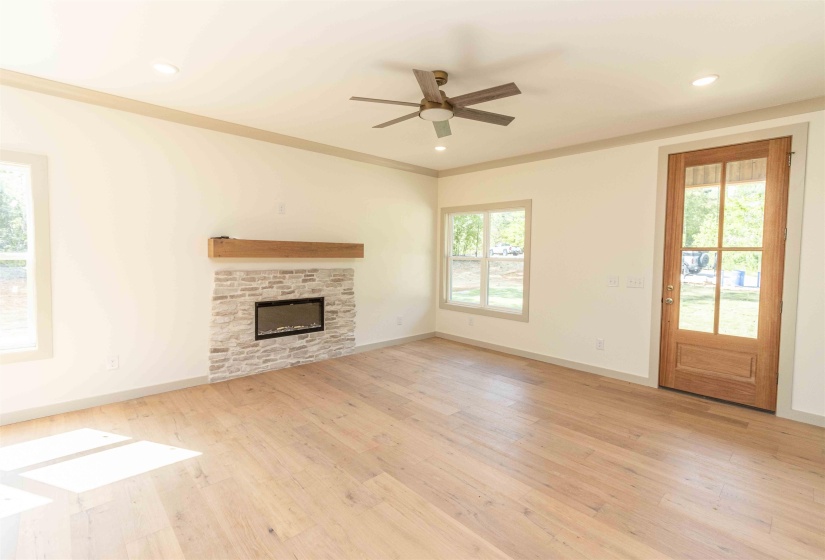 351 KASON DR, Stantonville, Tennessee 38379-0000, 3 Bedrooms Bedrooms, 13 Rooms Rooms,3 BathroomsBathrooms,Residential,For Sale,KASON,10220005