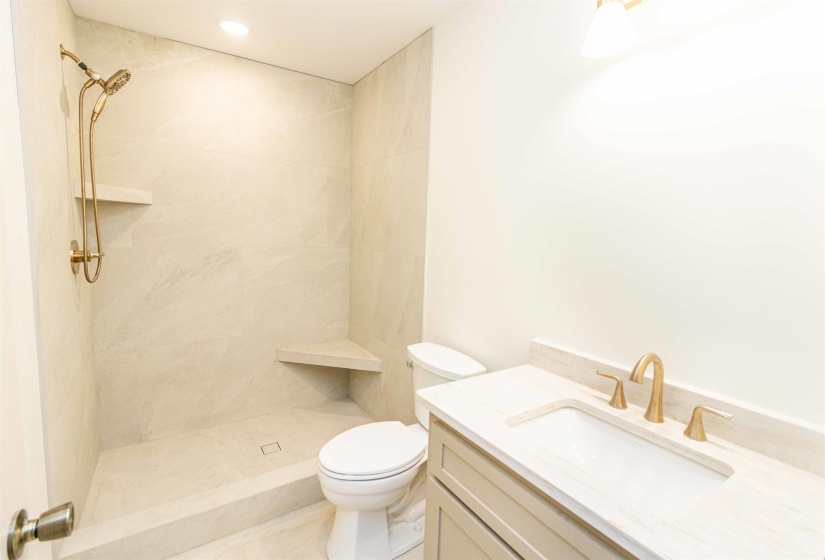 351 KASON DR, Stantonville, Tennessee 38379-0000, 3 Bedrooms Bedrooms, 13 Rooms Rooms,3 BathroomsBathrooms,Residential,For Sale,KASON,10220005