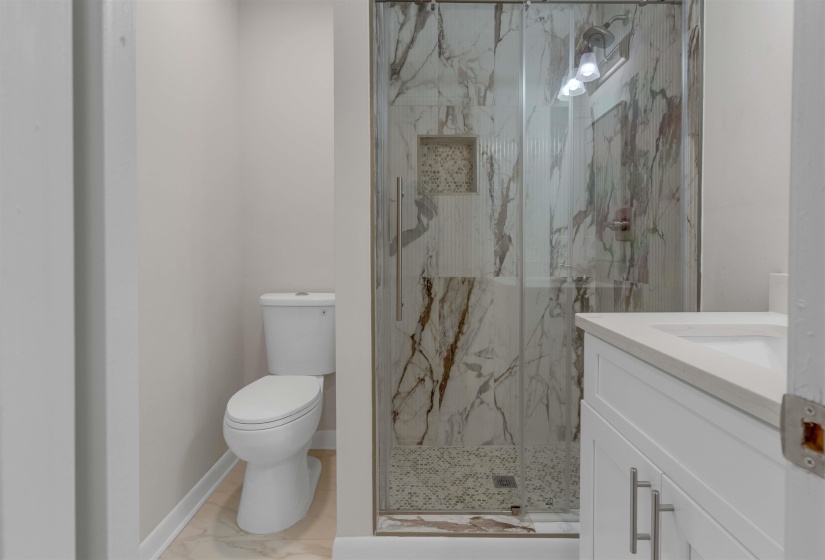 4949 KIMBALL AVE, Memphis, Tennessee 38117, 3 Bedrooms Bedrooms, 6 Rooms Rooms,2 BathroomsBathrooms,Residential,For Sale,KIMBALL,10220018