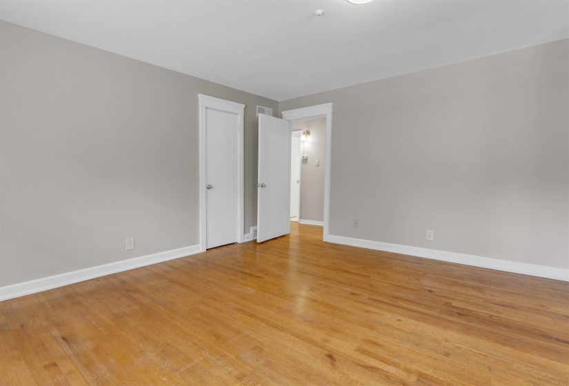 4949 KIMBALL AVE, Memphis, Tennessee 38117, 3 Bedrooms Bedrooms, 6 Rooms Rooms,2 BathroomsBathrooms,Residential,For Sale,KIMBALL,10220018