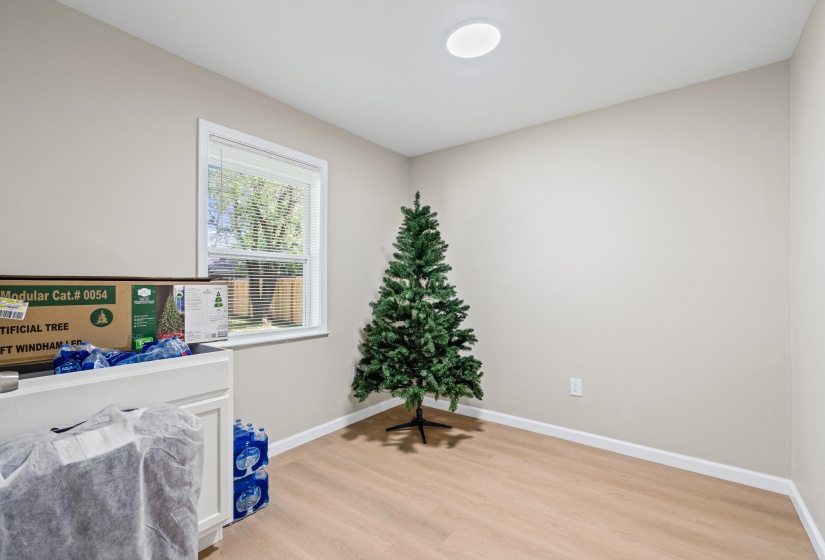 Additional flex room off breakfast nook area could be use as a home office, hobby room, or mud room.
