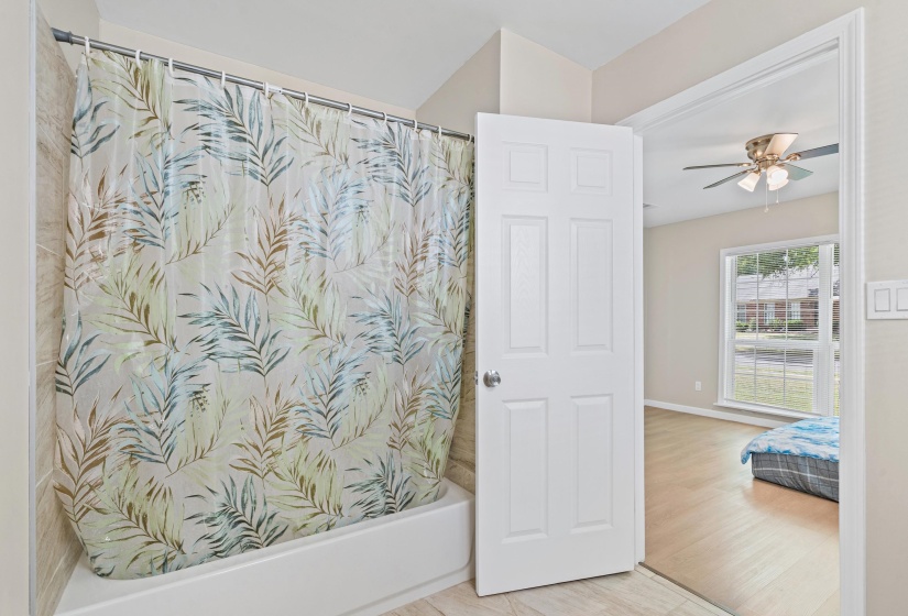 3094 KEMPER DR, Memphis, Tennessee 38115, 4 Bedrooms Bedrooms, 9 Rooms Rooms,2 BathroomsBathrooms,Residential,For Sale,KEMPER,10220020