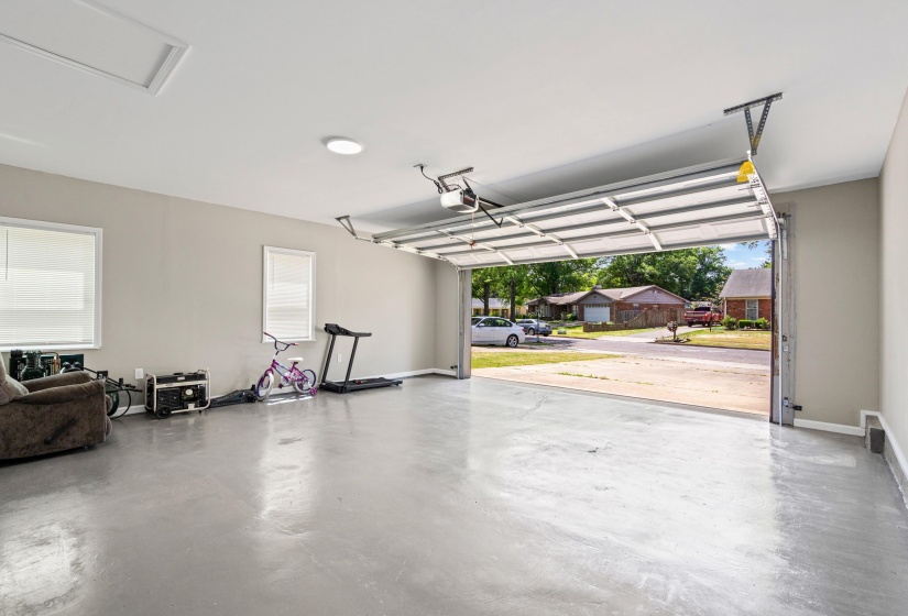 3094 KEMPER DR, Memphis, Tennessee 38115, 4 Bedrooms Bedrooms, 9 Rooms Rooms,2 BathroomsBathrooms,Residential,For Sale,KEMPER,10220020