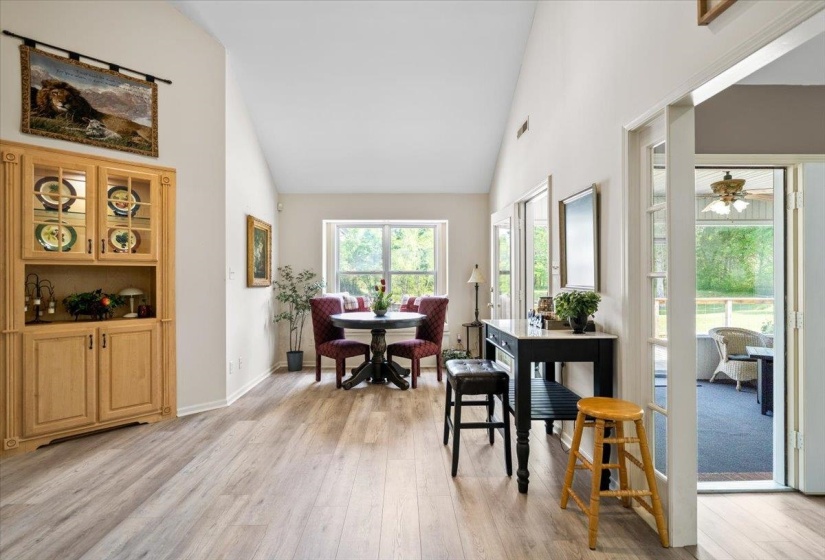 105 WILSON LN, Oakland, Tennessee 38060, ,Commercial/industrial,For Sale,WILSON,10220100