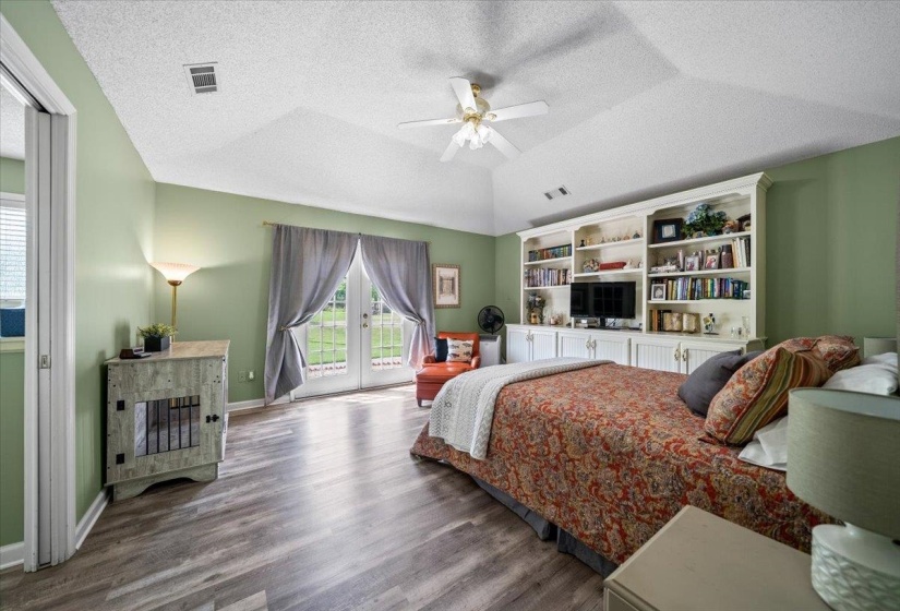 105 WILSON LN, Oakland, Tennessee 38060, ,Commercial/industrial,For Sale,WILSON,10220100