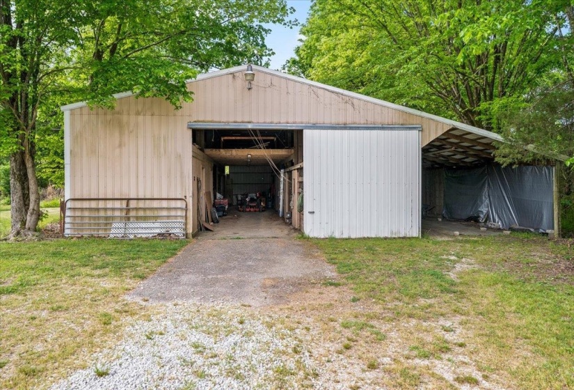 105 WILSON LN, Oakland, Tennessee 38060, ,Commercial/industrial,For Sale,WILSON,10220100