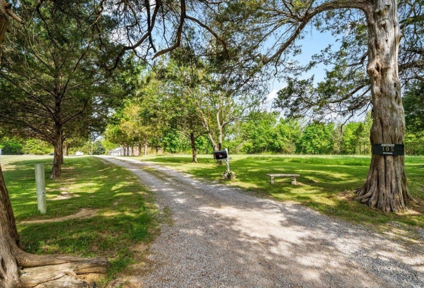 105 WILSON LN, Oakland, Tennessee 38060, ,Commercial/industrial,For Sale,WILSON,10220100