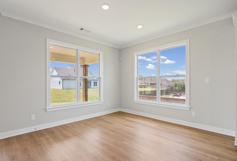 5835 LINDEN OAK DR, Arlington, Tennessee 38002, 4 Bedroom Bedrooms, 10 Room Rooms,3.1 BathroomBathrooms,Residential,For Sale,LINDEN OAK,0,10218006