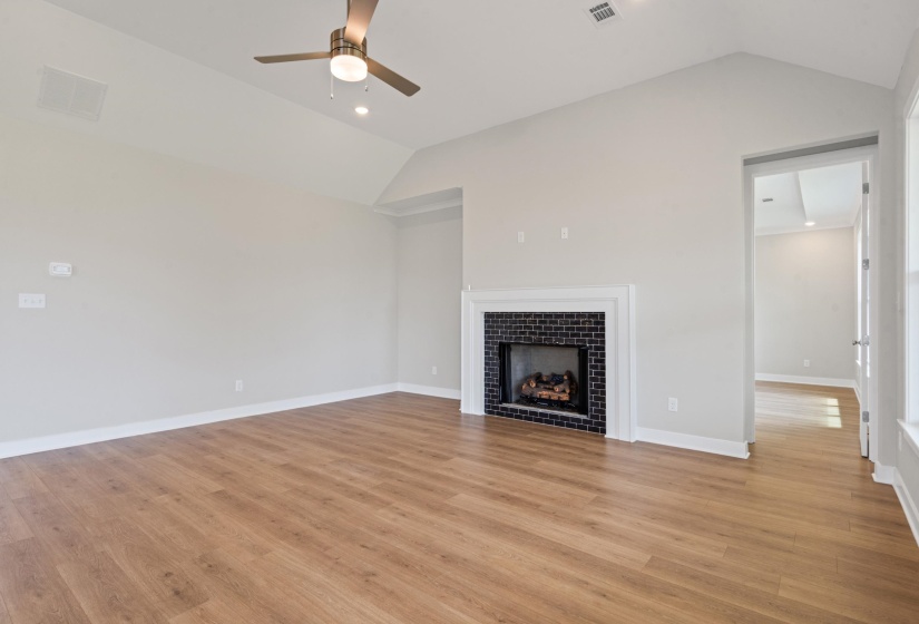 5835 LINDEN OAK DR, Arlington, Tennessee 38002, 4 Bedroom Bedrooms, 10 Room Rooms,3.1 BathroomBathrooms,Residential,For Sale,LINDEN OAK,0,10218006