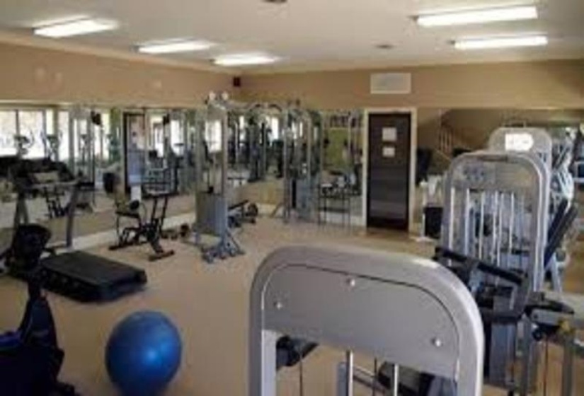 25 FRANK FWY, Iuka, Mississippi 38852, 4 Bedrooms Bedrooms, 11 Rooms Rooms,3 BathroomsBathrooms,Residential,For Sale,FRANK,10220043