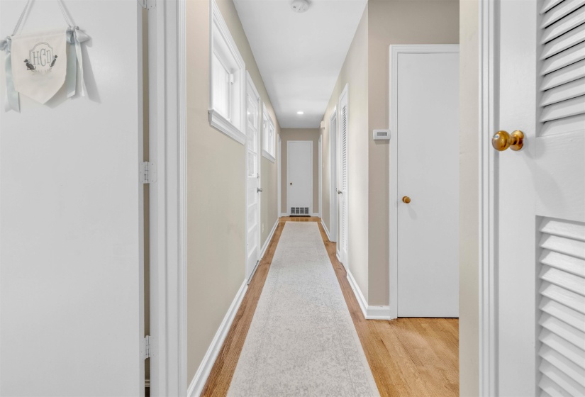 5021 NORMANDY LN, Memphis, Tennessee 38117, 3 Bedroom Bedrooms, 6 Room Rooms,2 BathroomBathrooms,Residential,For Sale,NORMANDY,0,10220051