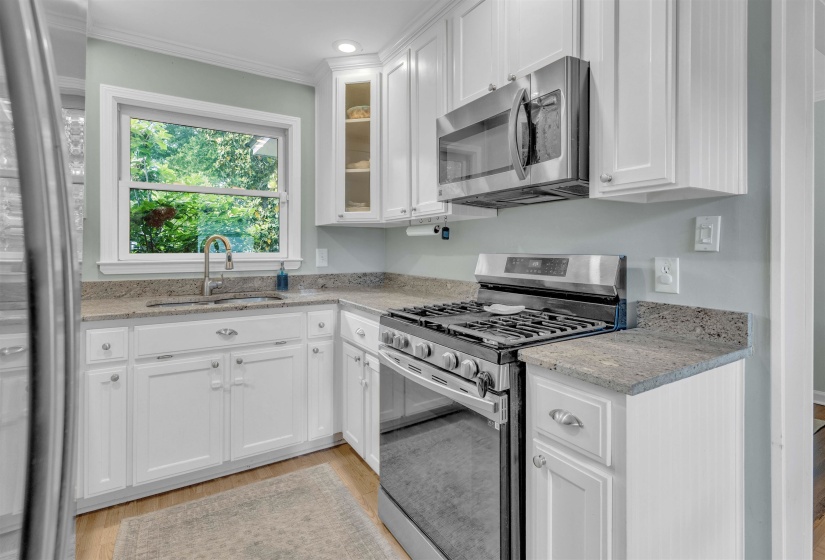 5021 NORMANDY LN, Memphis, Tennessee 38117, 3 Bedroom Bedrooms, 6 Room Rooms,2 BathroomBathrooms,Residential,For Sale,NORMANDY,0,10220051