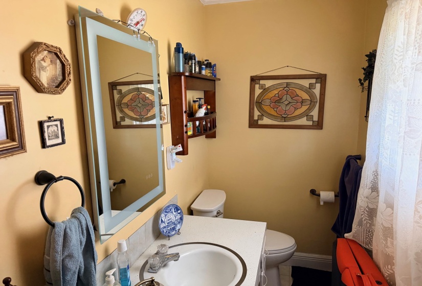 457 VINE ST, Savannah, Tennessee 38372, 2 Bedrooms Bedrooms, 7 Rooms Rooms,1.1 BathroomsBathrooms,Residential,For Sale,VINE,10220067