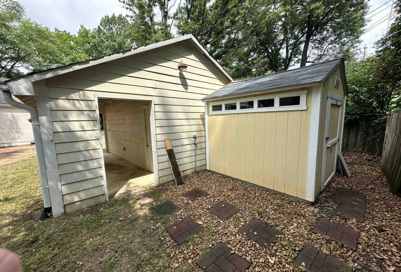 140 ALEXANDER ST, Memphis, Tennessee 38111, 3 Bedroom Bedrooms, 7 Room Rooms,2 BathroomBathrooms,Residential,For Sale,ALEXANDER,0,10220074