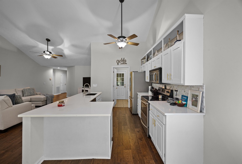 100 MASTERS CT, Counce, Tennessee 38326, 3 Bedrooms Bedrooms, 9 Rooms Rooms,2 BathroomsBathrooms,Residential,For Sale,MASTERS,10220081