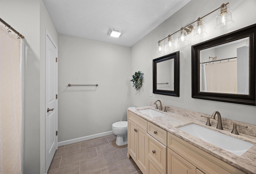 100 MASTERS CT, Counce, Tennessee 38326, 3 Bedrooms Bedrooms, 9 Rooms Rooms,2 BathroomsBathrooms,Residential,For Sale,MASTERS,10220081