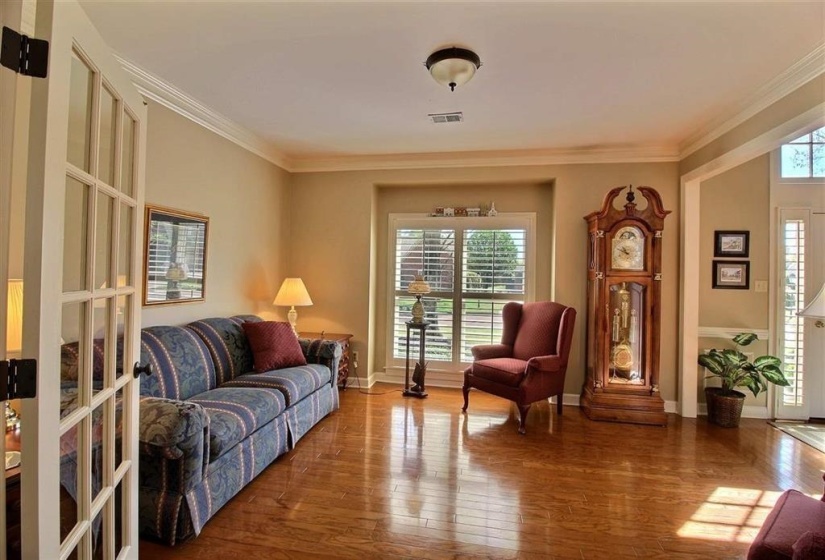 2345 LINKENHOLT DR, Collierville, Tennessee 38017, 4 Bedrooms Bedrooms, 9 Rooms Rooms,3.1 BathroomsBathrooms,Rental Properties,For Sale,LINKENHOLT,10220119