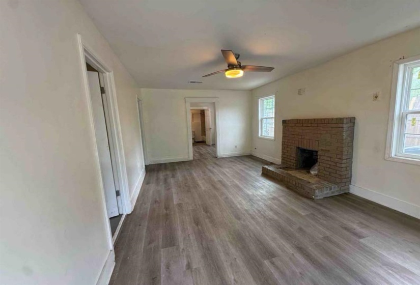 1108 HOLMES ST, Memphis, Tennessee 38122, 3 Bedroom Bedrooms, 6 Room Rooms,1.1 BathroomBathrooms,Residential,For Sale,HOLMES,0,10220108