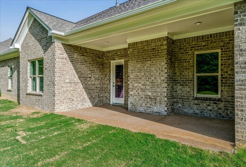 297 MCLAUGHLIN RD, Munford, Tennessee 38058, 4 Bedrooms Bedrooms, 7 Rooms Rooms,2 BathroomsBathrooms,Residential,For Sale,MCLAUGHLIN,10220111