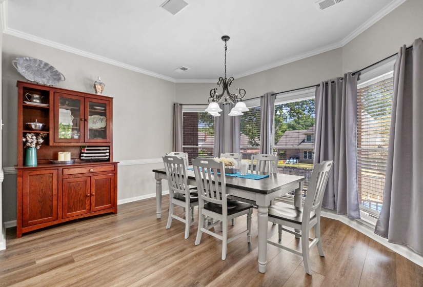 740 SUGARBUSH CV, Collierville, Tennessee 38017, 4 Bedrooms Bedrooms, 8 Rooms Rooms,2.1 BathroomsBathrooms,Residential,For Sale,SUGARBUSH,10220129