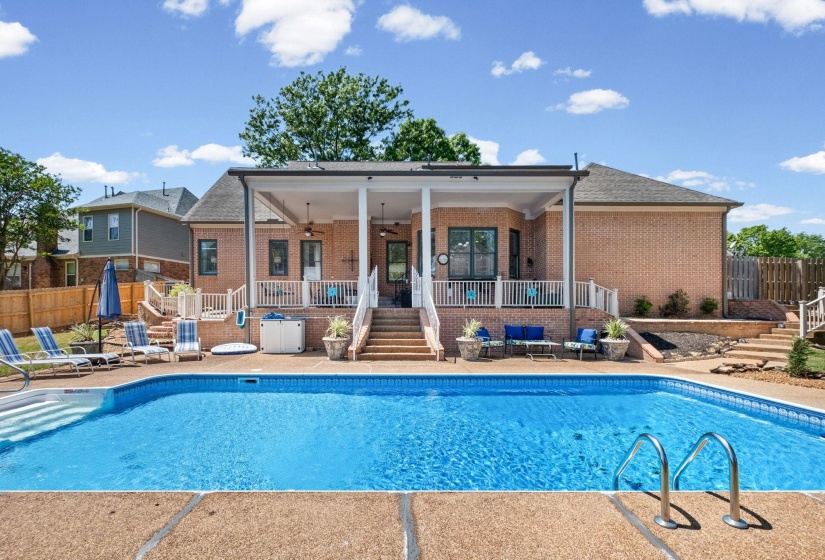 740 SUGARBUSH CV, Collierville, Tennessee 38017, 4 Bedrooms Bedrooms, 8 Rooms Rooms,2.1 BathroomsBathrooms,Residential,For Sale,SUGARBUSH,10220129