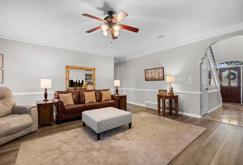 740 SUGARBUSH CV, Collierville, Tennessee 38017, 4 Bedrooms Bedrooms, 8 Rooms Rooms,2.1 BathroomsBathrooms,Residential,For Sale,SUGARBUSH,10220129