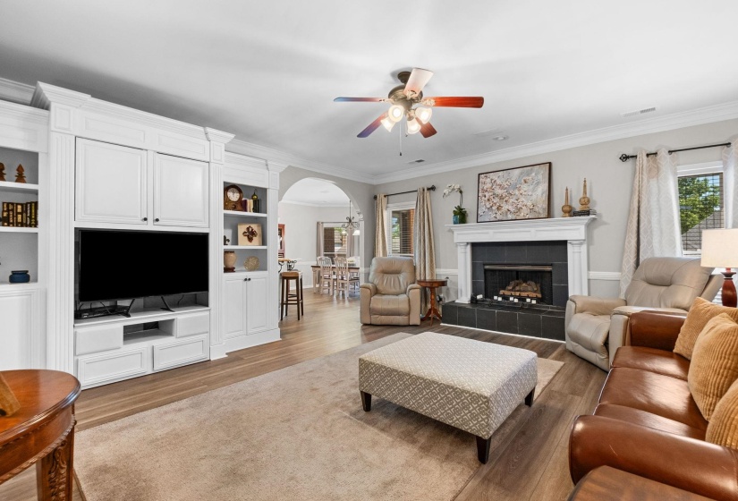 740 SUGARBUSH CV, Collierville, Tennessee 38017, 4 Bedrooms Bedrooms, 8 Rooms Rooms,2.1 BathroomsBathrooms,Residential,For Sale,SUGARBUSH,10220129