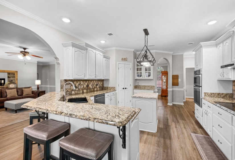 740 SUGARBUSH CV, Collierville, Tennessee 38017, 4 Bedrooms Bedrooms, 8 Rooms Rooms,2.1 BathroomsBathrooms,Residential,For Sale,SUGARBUSH,10220129