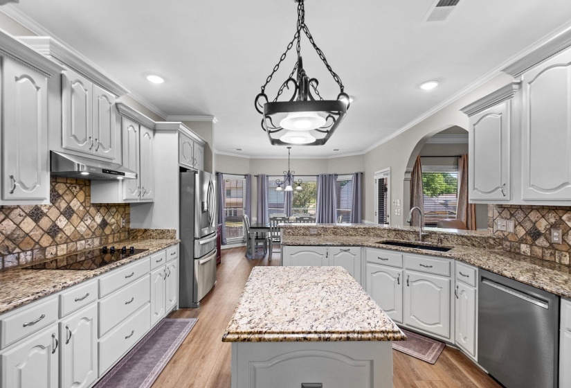 740 SUGARBUSH CV, Collierville, Tennessee 38017, 4 Bedrooms Bedrooms, 8 Rooms Rooms,2.1 BathroomsBathrooms,Residential,For Sale,SUGARBUSH,10220129