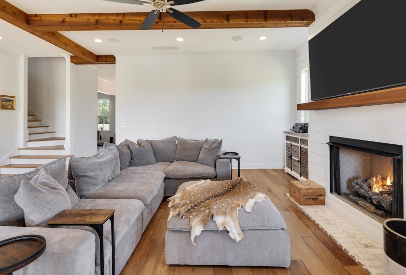 2706 TERRY LN RD, Covington, Tennessee 38019, 5 Bedrooms Bedrooms, 12 Rooms Rooms,4.1 BathroomsBathrooms,Residential,For Sale,TERRY LN,10220137